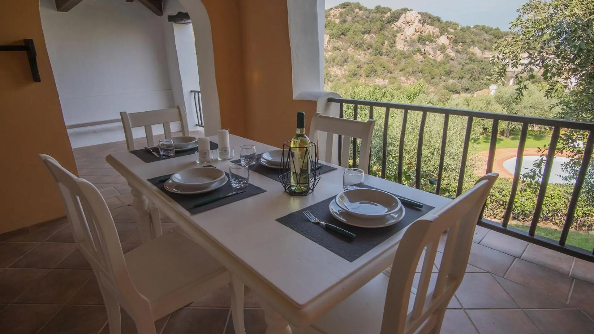 Beautiful Il Giardino Degli Oleandri One Bedroom Premium Apartment Sleeps 4